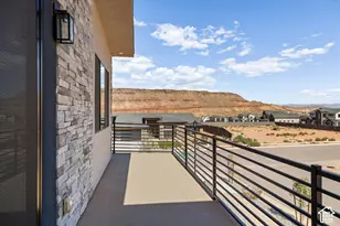 1032 S Wyatt Ln E, Washington, UT 84780 - Photo 3