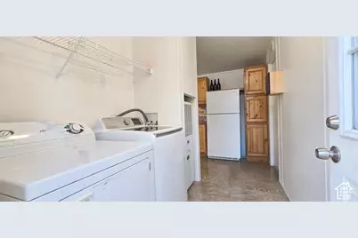 3061 S Edgemont Dr #250, Garden City, UT 84028 - Photo 17