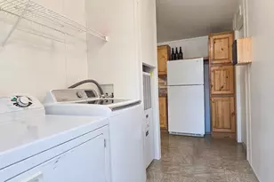 3061 S Edgemont Dr, Garden City, UT 84028 - Photo 17