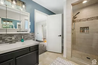 9750 S Indian Ridge Dr, Sandy, UT 84092 - Photo 25