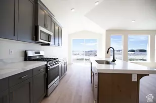 1670 E Rainbow Bridge Dr, Eagle Mountain, UT 84005 - Photo 3