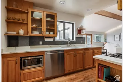 2775 E Loredell Dr, Holladay, UT 84117 - Photo 13
