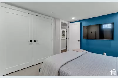 1239 W Andrew Ave S, Salt Lake City, UT 84104 - Photo 29