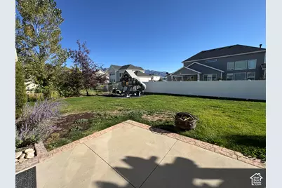 304 W 400 S, Hyde Park, UT 84318 - Photo 41
