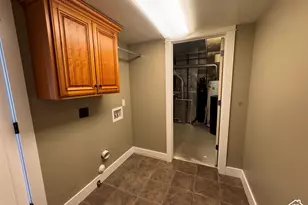 304 W 400 S, Hyde Park, UT 84318 - Photo 15