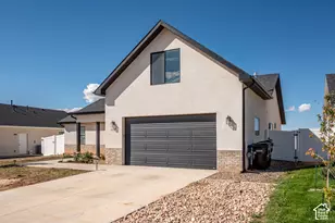 1137 N Yucca St, Cedar City, UT 84720 - Photo 5
