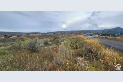 3137 S Country Club Way, Garden City, UT 84028 - Photo 3