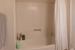 466 E 400 S, Provo, UT 84606 - Photo 27