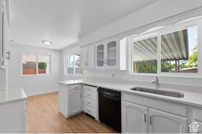 1656 S 35 E, Bountiful, UT 84010 - Photo 5
