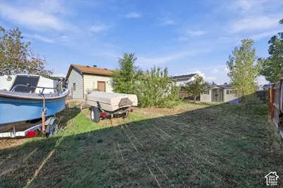3959 S 6900 W, West Valley, UT 84128 - Photo 23