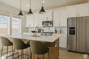 3710 N Eagle Meadow Dr, Eagle Mountain, UT 84005 - Photo 3