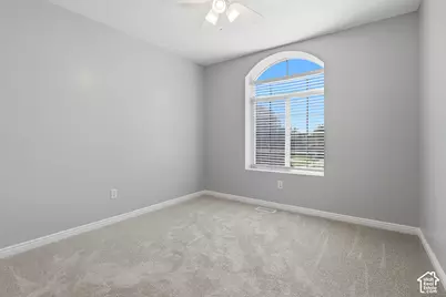 323 E 1375 N, Layton, UT 84041 - Photo 19