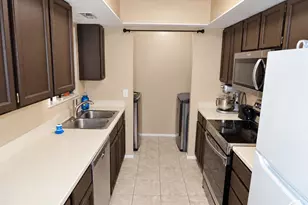 9186 S Jefferson Pl, Sandy, UT 84070 - Photo 7