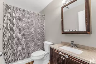 2234 S 1500 W, Woods Cross, UT 84087 - Photo 17