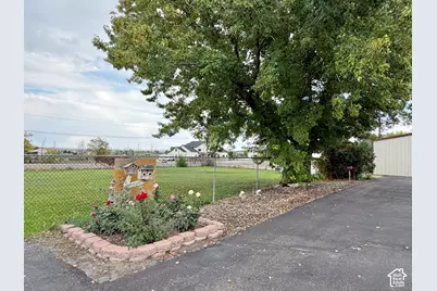 360 E 300 S, Castle Dale, UT 84513 - Photo 43