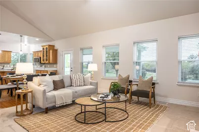 9831 N Oxford Ct, Highland, UT 84003 - Photo 9