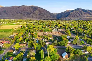 55 N 200 E, Hyrum, UT 84319 - Photo 37