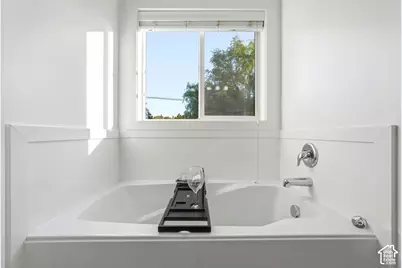 55 N 200 E, Hyrum, UT 84319 - Photo 17