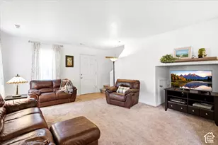 2022 N 2225 W, Clinton, UT 84015 - Photo 3
