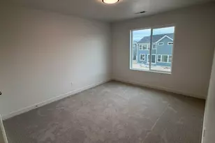 2850 N Kingbird Dr, Eagle Mountain, UT 84005 - Photo 11