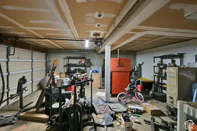6484 S Daffodil Way W, West Jordan, UT 84081 - Photo 17
