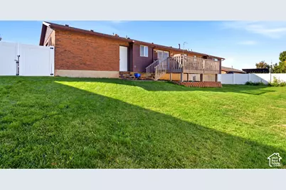 921 E 3350 N, Layton, UT 84040 - Photo 29