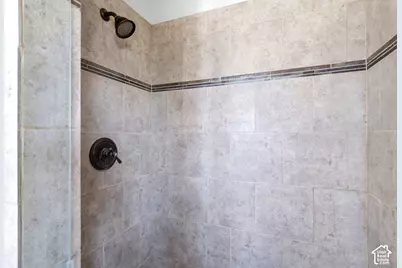 921 E 3350 N, Layton, UT 84040 - Photo 15