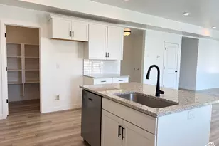 107 E Montgomery N, North Ogden, UT 84414 - Photo 7