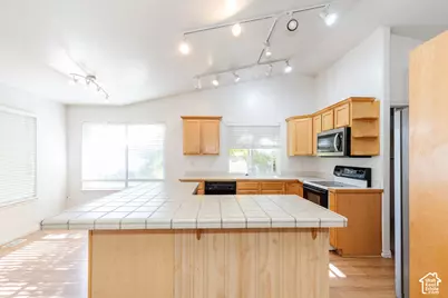 320 N 280 W, Providence, UT 84332 - Photo 9