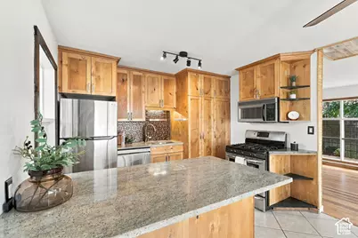 4605 S 600 E, Murray, UT 84107 - Photo 11