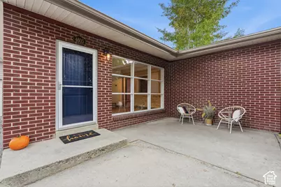 4605 S 600 E, Murray, UT 84107 - Photo 1