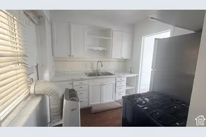 1364 W Glenrose Dr, Salt Lake City, UT 84104 - Photo 5