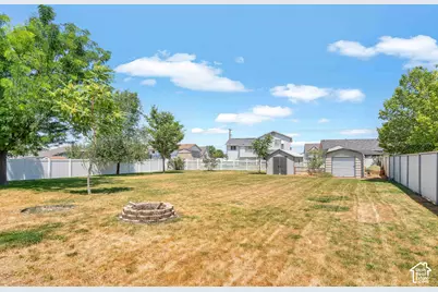 2434 W 2250 N, Clearfield, UT 84015 - Photo 7