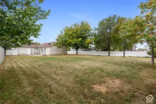 2434 W 2250 N, Clearfield, UT 84015 - Photo 27