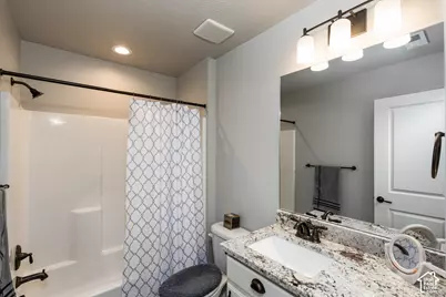 3139 S 7025 W, West Valley, UT 84128 - Photo 21