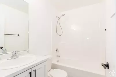1566 E 650 S, Hyrum, UT 84319 - Photo 9