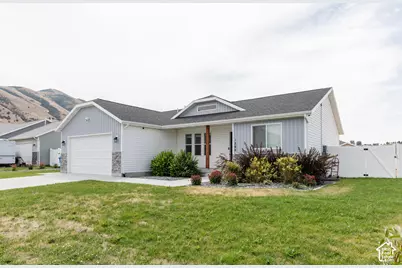 1566 E 650 S, Hyrum, UT 84319 - Photo 1