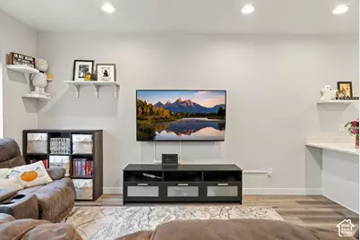 6914 S Static Peak Dr #249, West Jordan, UT 84081 - Photo 9