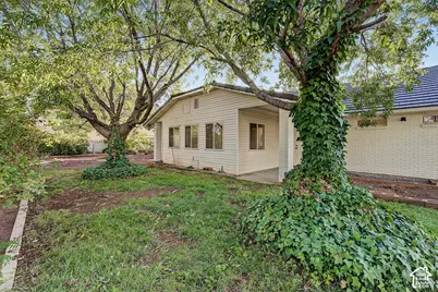 955 S 800 East Cir E, Saint George, UT 84790 - Photo 45