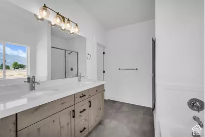 481 W 1800 N, Harrisville, UT 84404 - Photo 9