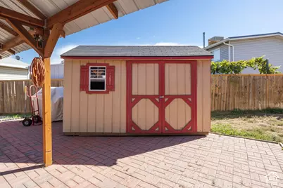 1880 W Northstar Dr, Salt Lake City, UT 84116 - Photo 13