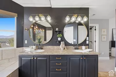 1451 E Desert Sun Cir S, Draper, UT 84020 - Photo 7