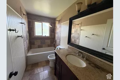 5939 S Hummel Dr W, Salt Lake City, UT 84118 - Photo 7