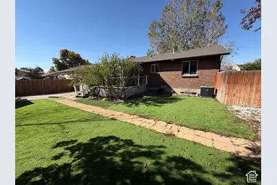 5939 S Hummel Dr W, Salt Lake City, UT 84118 - Photo 11