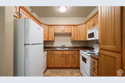1031 S 500 E #J-102, Heber City, UT 84032 - Photo 7