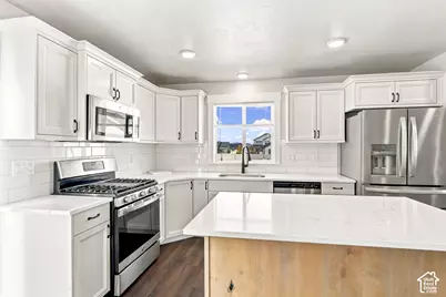 726 W 400 N, Smithfield, UT 84335 - Photo 11