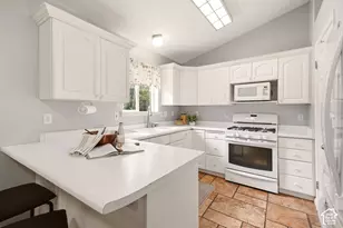 222 E 450 St N, Lindon, UT 84042 - Photo 15