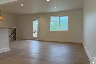 10537 S 3010 W, South Jordan, UT 84095 - Photo 11