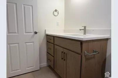 10537 S 3010 W, South Jordan, UT 84095 - Photo 43