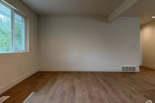 10537 S 3010 W, South Jordan, UT 84095 - Photo 13